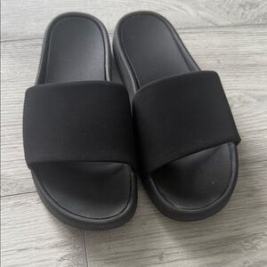 Casual Black Slide Sandals